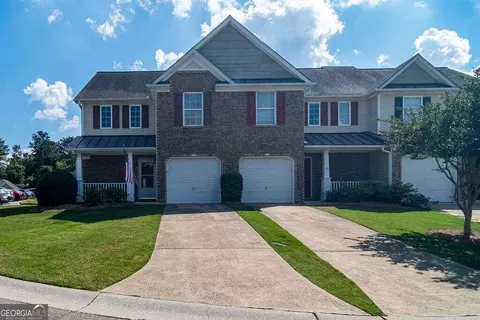 503 Fox Creek Xing, Woodstock, GA 30188