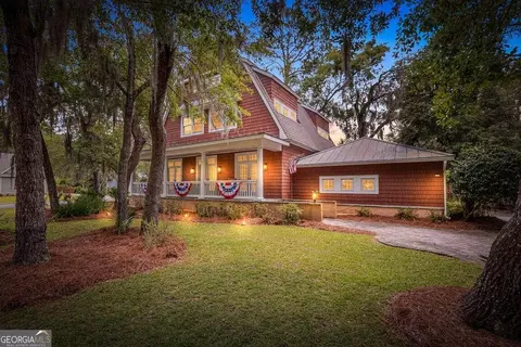 154 W Point Pkwy, St. Simons, GA 31522