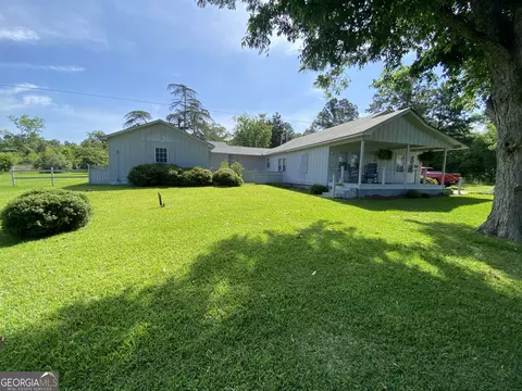 6368 Cochran Hwy, Cochran, GA 31014