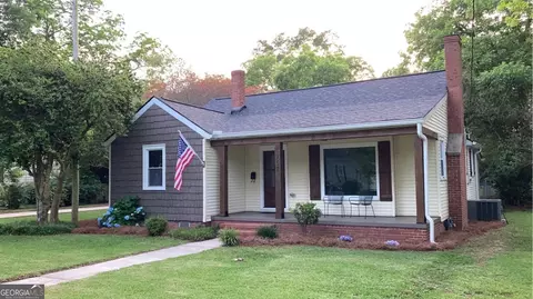 757 Greenwood St, Barnesville, GA 30204