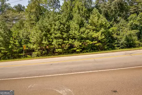 1271 Crumbley Rd, Mcdonough, GA 30252