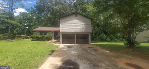 3630 Londonderry Ct, Lithonia, GA 30038