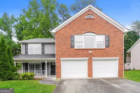 985 Eagle Pointe Dr, Lawrenceville, GA 30044