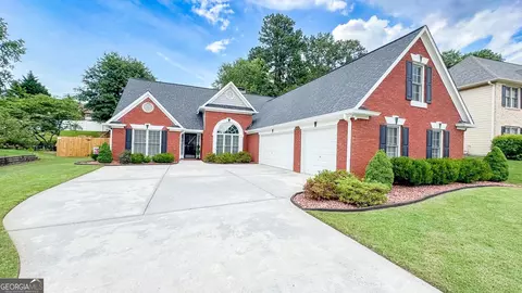 2062 Shin Ct, Buford, GA 30519