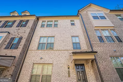 4239 Hickory Pine Aly, Doraville, GA 30360