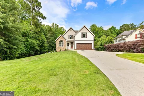106 Hidden Springs Dr, Lagrange, GA 30240