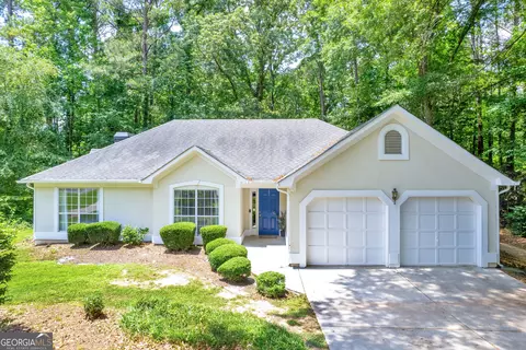603 Heartwood Ct, Peachtree City, GA 30269