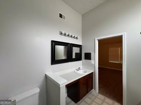 104 Preakness Dr, Lagrange, GA 30241 photo 11