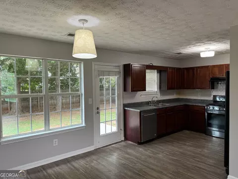 104 Preakness Dr, Lagrange, GA 30241 photo 5