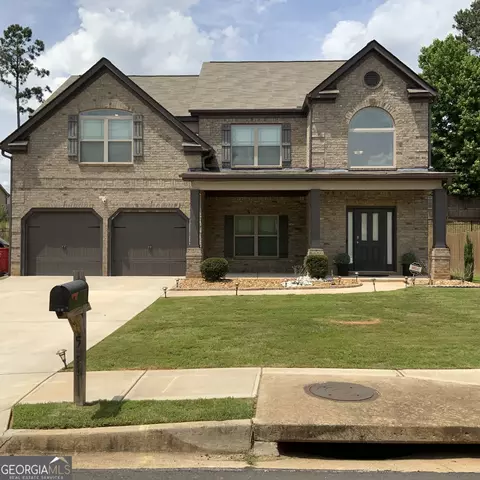 586 Toronto Cir, Hampton, GA 30228