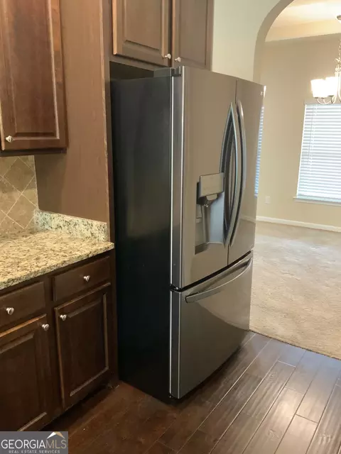 586 Toronto Cir, Hampton, GA 30228 photo 10
