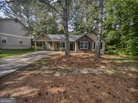 651 Tarragon Way SW, Atlanta, GA 30331