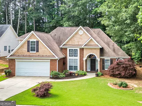 392 Freeman Forest Dr, Newnan, GA 30265