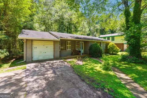 613 Sheppard Rd, Stone Mountain, GA 30083