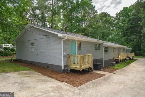 6447 Gordon St, Lithia Springs, GA 30122