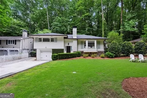 2851 Mornington Dr NW, Atlanta, GA 30327