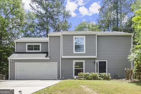 15 Rhodes Dr, Marietta, GA 30068