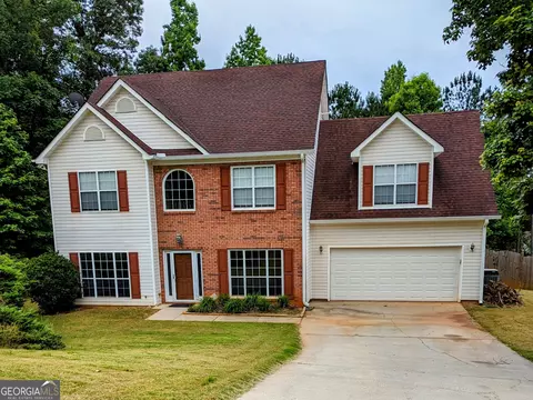 12285 Justin Ct, Fayetteville, GA 30215