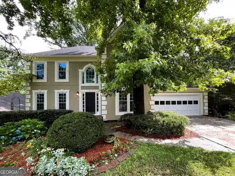 1223 Shyreford Cir, Lawrenceville, GA 30043