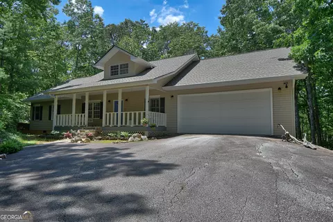 982 Deerfield Dr, Clayton, GA 30525
