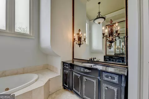 Bath - 8385 Royal Melbourne Way, Duluth, GA 30097 photo 2 of 7