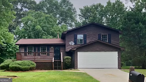 210 Carriage Cir, Stockbridge, GA 30281