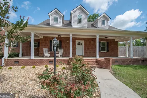 882 Hall Rd, Hampton, GA 30228