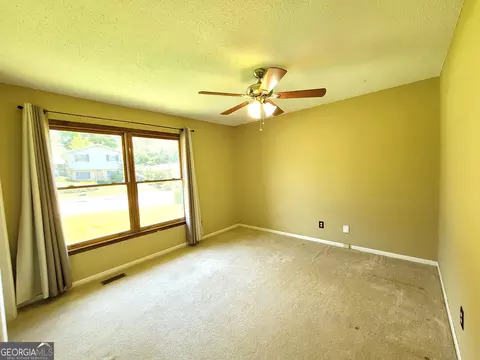 408 Hedlund Dr, Warner Robins, GA 31088 photo 17