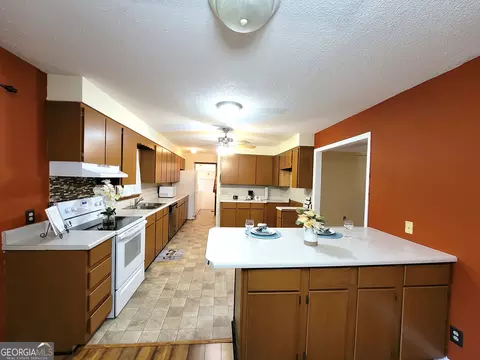 408 Hedlund Dr, Warner Robins, GA 31088 photo 13