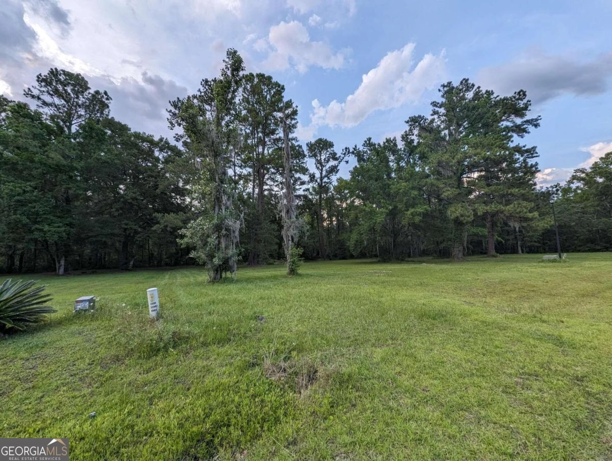3 Hopewell Pt Rd  