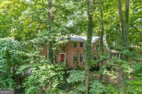 5047 Emma Way, Powder Springs, GA 30127