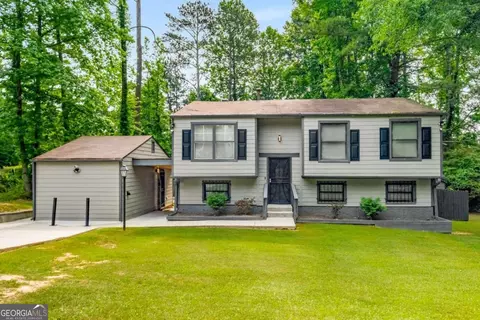 7200 Buck Creek Dr, Fairburn, GA 30213