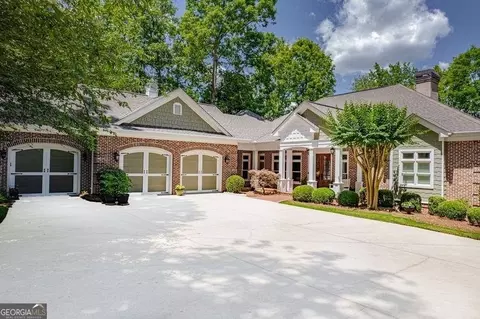 172 Waters Edge Dr, Eatonton, GA 31024