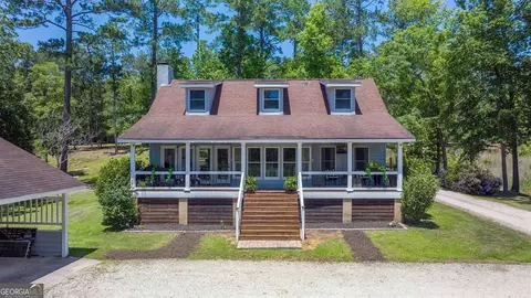 1110 A P Roper Rd, Greensboro, GA 30642
