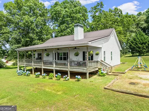 134 Ingram Rd, Commerce, GA 30530