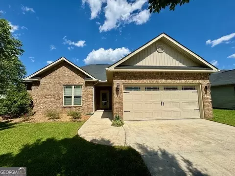 308 Amber Dr, Byron, GA 31008