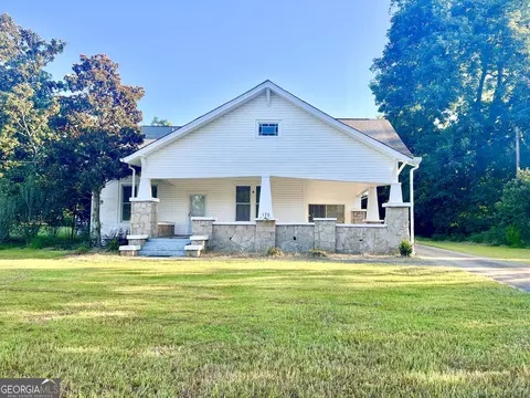 170 Church St, Smithville, GA 31787