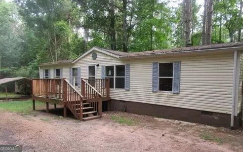 384 Tanyard Rd, Zebulon, GA 30295