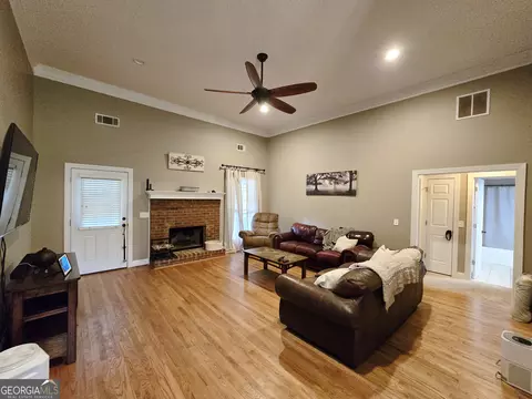 140 Reserve Dr, Covington, GA 30014 photo 5