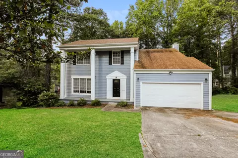 220 Hickory Trl, Riverdale, GA 30274