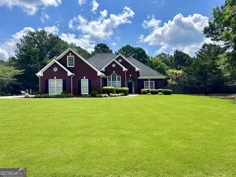 1255 Olympic Dr, Oxford, GA 30054