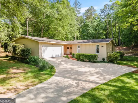 3770 Bonanza Dr, Macon, GA 31216