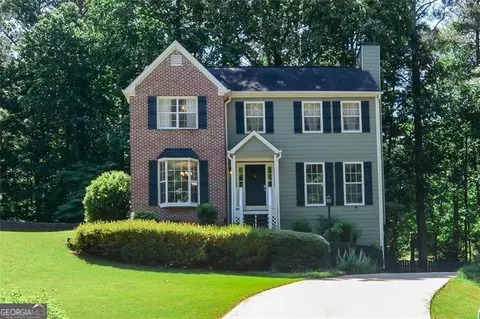125 Pine Club Ln, Alpharetta, GA 30022