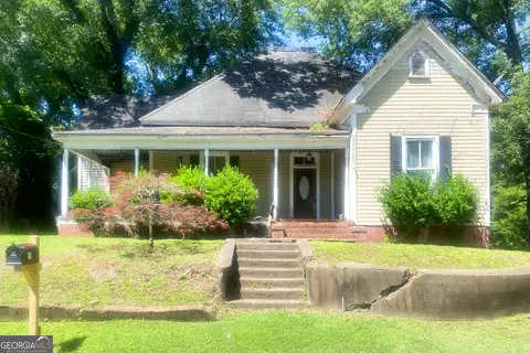 15 Stevens St NE, Rome, GA 30161