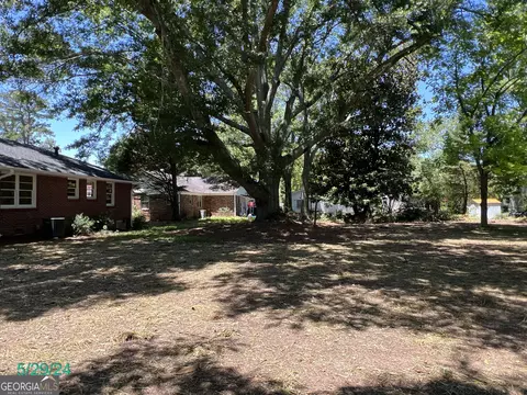 264 E Broad St, Winder, GA 30680 photo 34