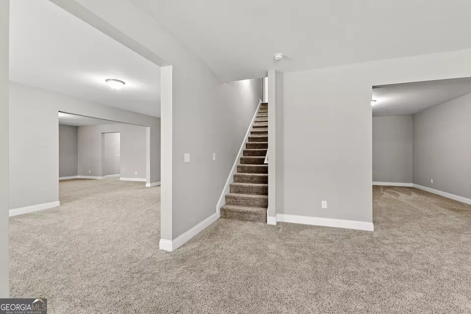 Entry Way - 140 Woolsey Park Dr, Fayetteville, GA 30215 photo 14 of 16