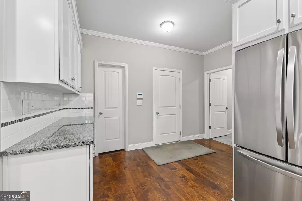 Entry Way - 140 Woolsey Park Dr, Fayetteville, GA 30215 photo 8 of 16