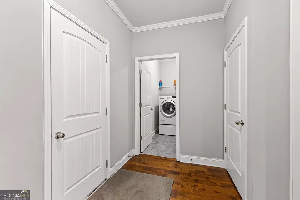 Entry Way - 140 Woolsey Park Dr, Fayetteville, GA 30215 photo 10 of 16