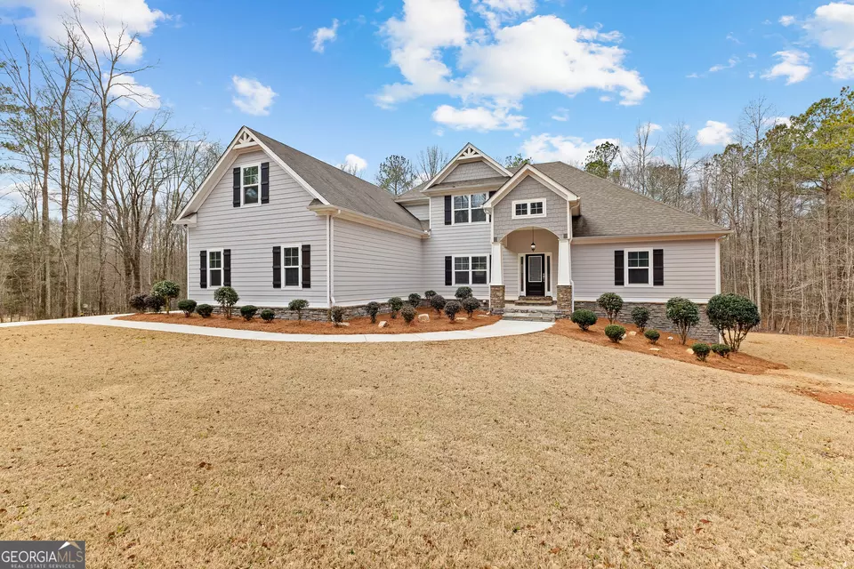 Exterior - 140 Woolsey Park Dr, Fayetteville, GA 30215 photo 7 of 16