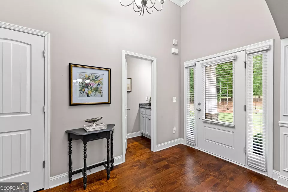 Entry Way - 140 Woolsey Park Dr, Fayetteville, GA 30215 photo 4 of 16